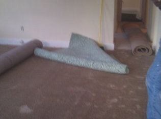 13 Phelps Pl, Portsmouth, VA 23702