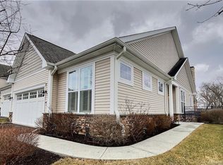 48 Great Hill Dr #48, Bethel, CT 06801