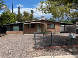 5811 E Waverly St, Tucson, AZ 85712