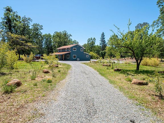 2nd image of 21855 Graham Rd