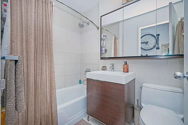 Rented by Keller Williams NYC | media 56