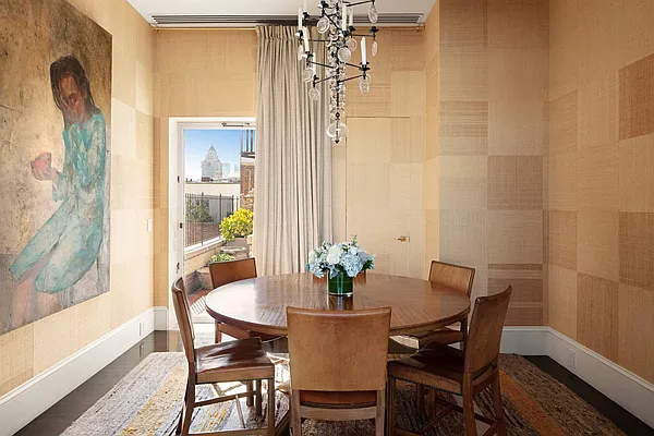 Sold by Sotheby's International Realty | media 23