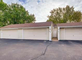 8771 Ironwood Ave S, Cottage Grove, MN 55016