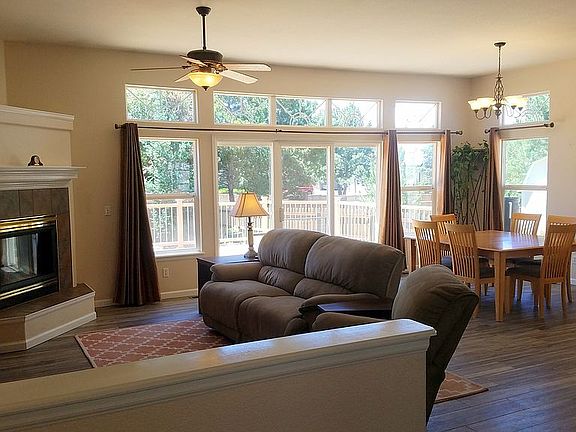 Gas Fireplace & High Ceiling