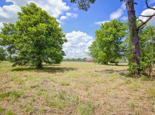 111 Newton St, Alvin, TX 77511
