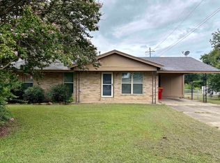 119 Adams St, Morrilton, AR 72110