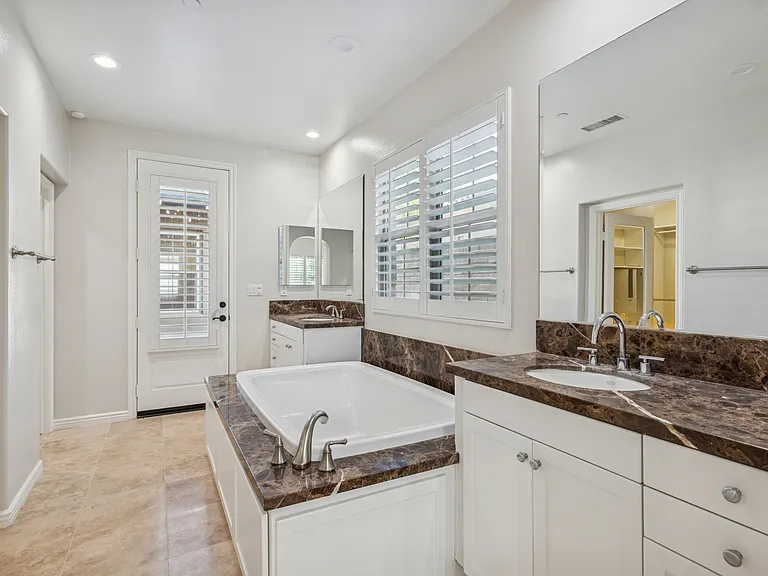 22 Ridge Valley — Photo 14