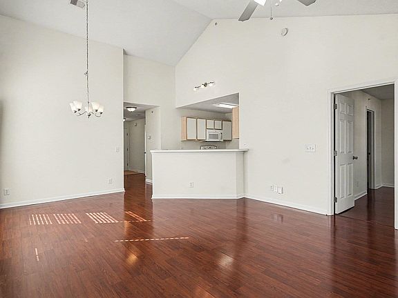 4th image of 4920 Twin Pond Ct. #202