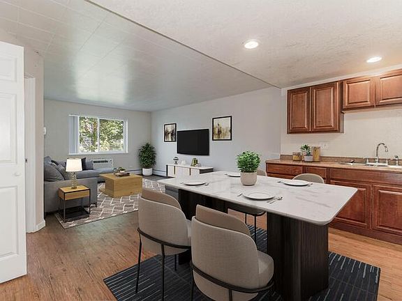 3rd image of 1877 S Federal Blvd APT 203