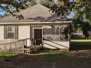 304 Walnut St, Swifton, AR 72471