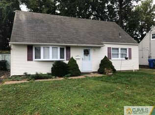 101 Patricia Ave, Colonia, NJ 07067