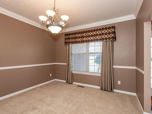 5th image of 8149 S Port Dr