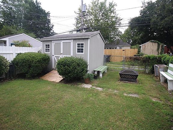 4th image of 3217 Idlewood Ave