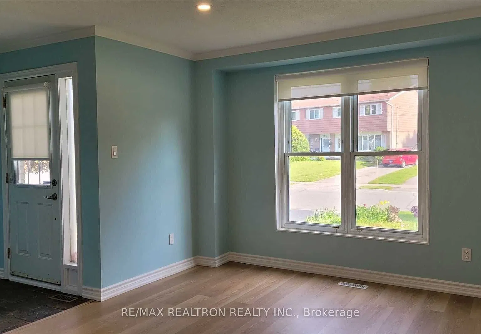 4 bed, $2,900 — Photo 3
