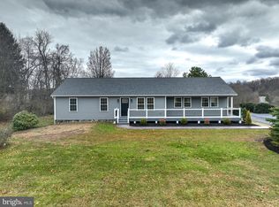 495 Golf Course Rd, Birdsboro, PA 19508