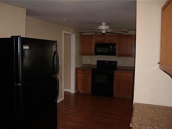 4th image of 2309 Marshall Ave