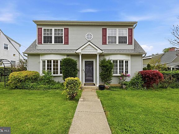 2nd image of 9342 Campus Ln