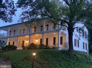 3200 N Vermont St, Arlington, VA 22207