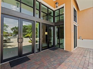 4242 NW 2nd St APT 913, Miami, FL 33126