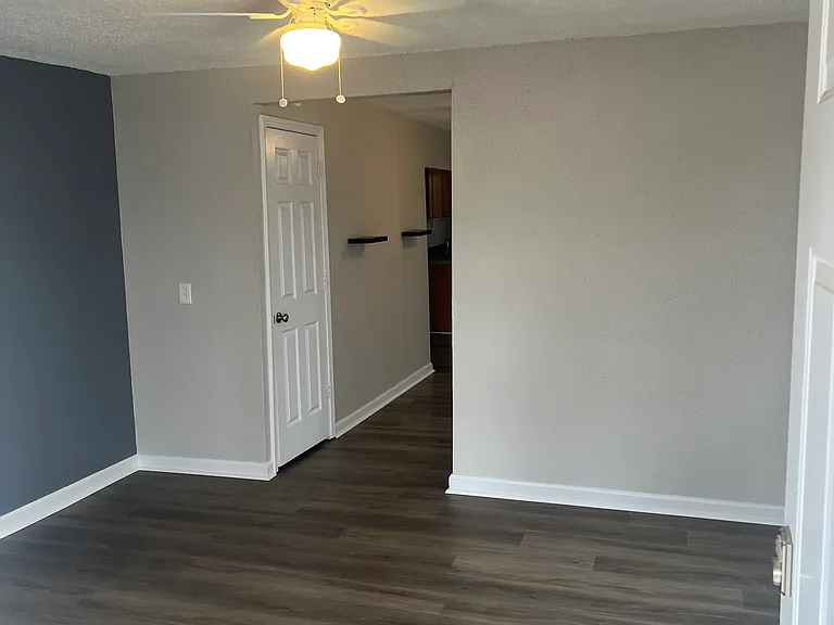 610 Marshall Rd #610 — Photo 2