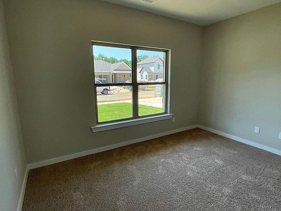 3rd image of 184 Cotton Bayou Dr