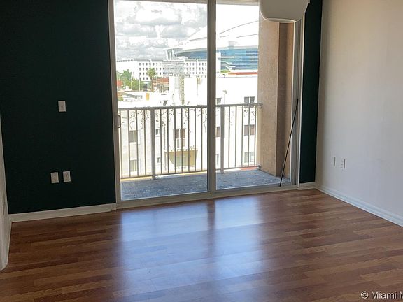 3rd image of 218 NW 12th Ave APT 608
