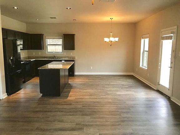 4th image of 2800 Tenison Dr