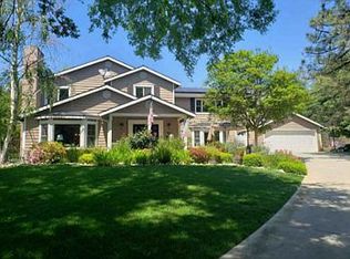 4726 Castle Rd, La Canada Flintridge, CA 91011