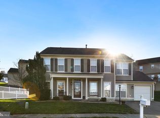 16878 Dovetail Ct, Dumfries, VA 22026