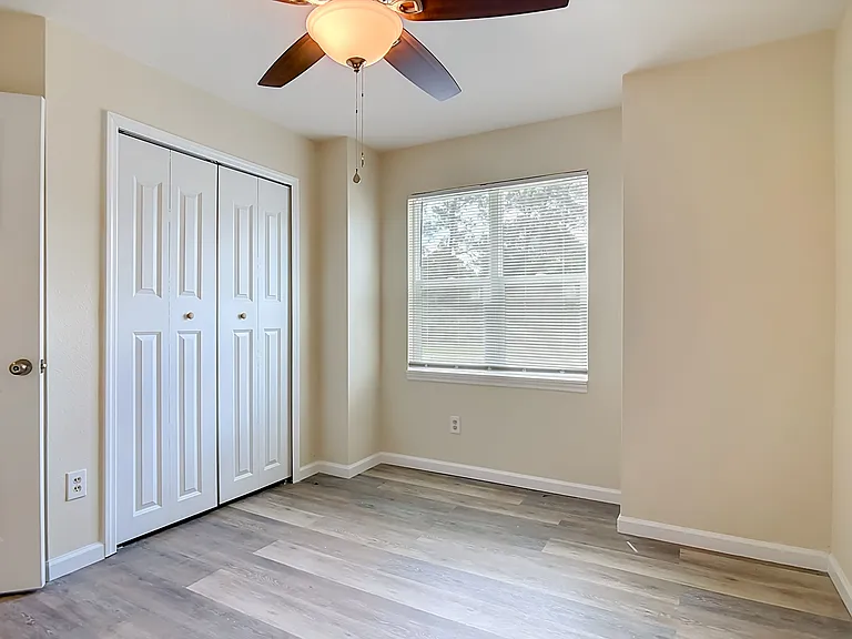 3400 Eric Ter — Photo 28