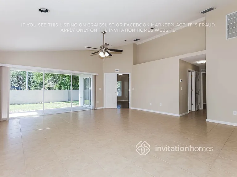 24436 Summer Wind Ct — Photo 4