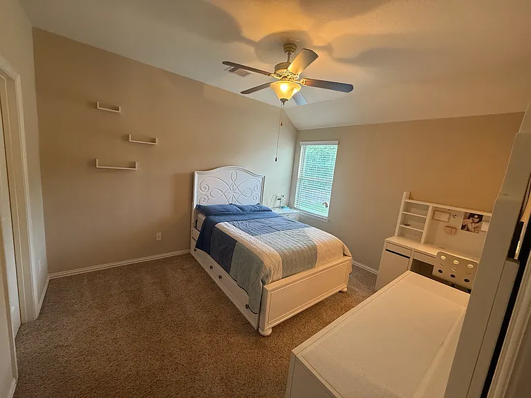 18706 Kelly Meadows Ln — Photo 32