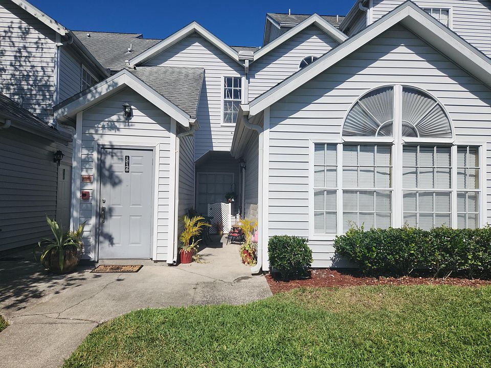 1st image of 12145 Armenia Gables Cir