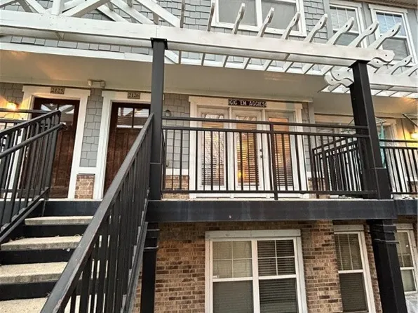 1725 Harvey Mitchell Pkwy S APT 2126, College Station, TX 77840