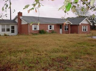 1255 Old Stewart Rd, Tennessee Ridge, TN 37178