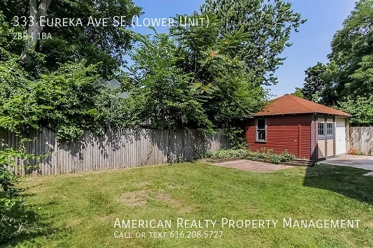 333 Eureka Ave SE — Photo 11