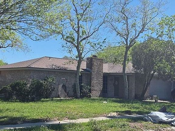 3rd image of 2310 Orbit Ave