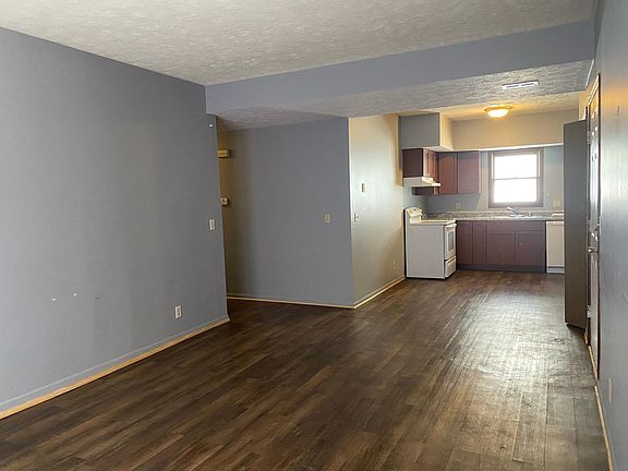 3rd image of 448 N 24th St #1
