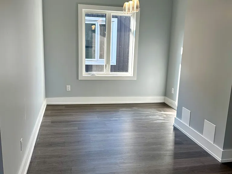 58 Griffith St #UPPER — Photo 22