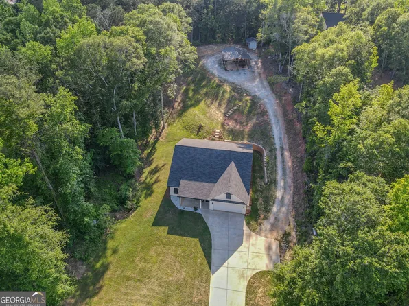 30 W Greenwood Dr, Carrollton, GA 30117