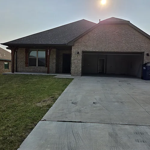 2705 Cedar Ridge Rd Photo 1