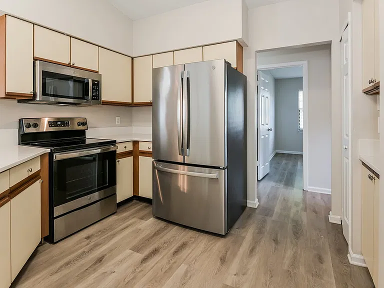 11846 Marabou Ct N — Photo 7