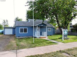 3933 E St, Springfield, OR 97478