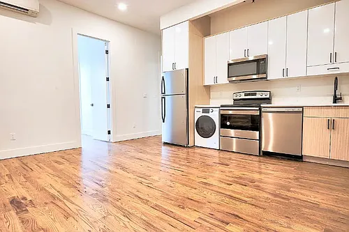 1712 Madison St Photo 1