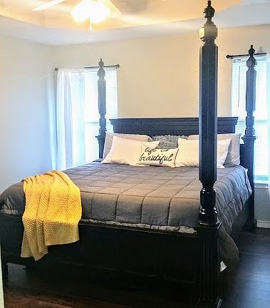 Master (King sized bed pictured)