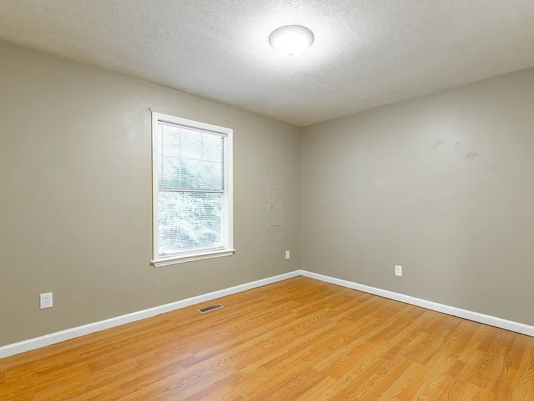 11209 Dayton Pike — Photo 23