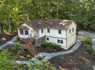 1005 Wave Rd, Chapel Hill, NC 27517