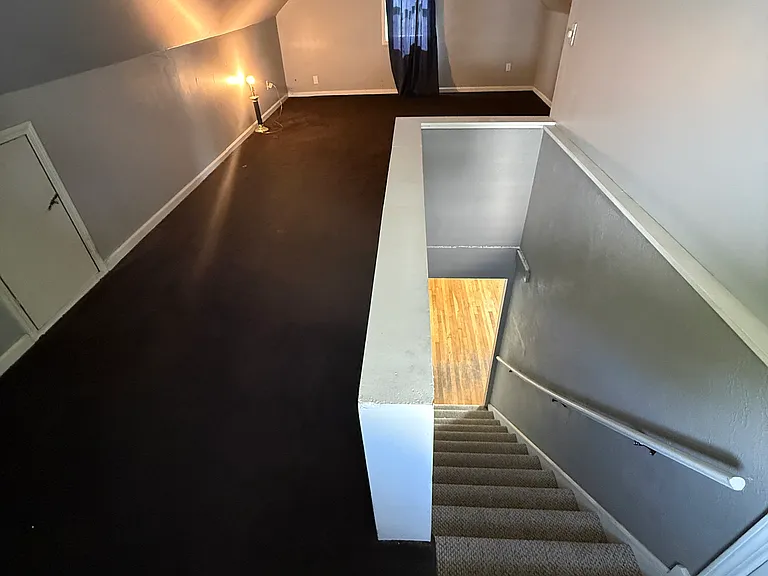 8005 Wainstead Dr — Photo 9