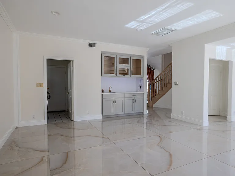 19314 Yolie Ln — Photo 19