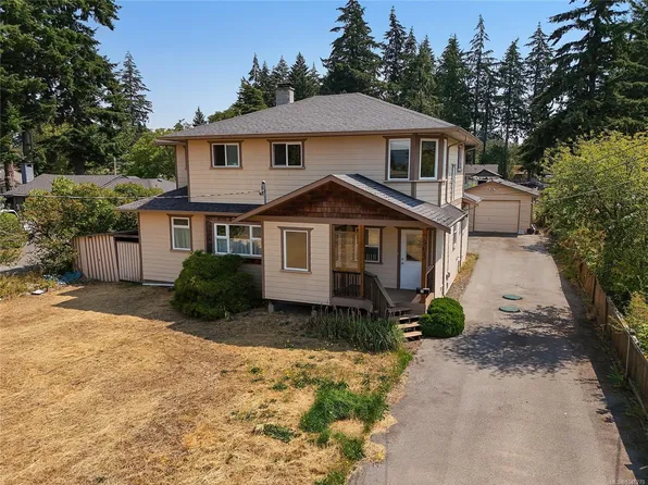 2961 Pickford Rd, Colwood, BC V9B 2K8